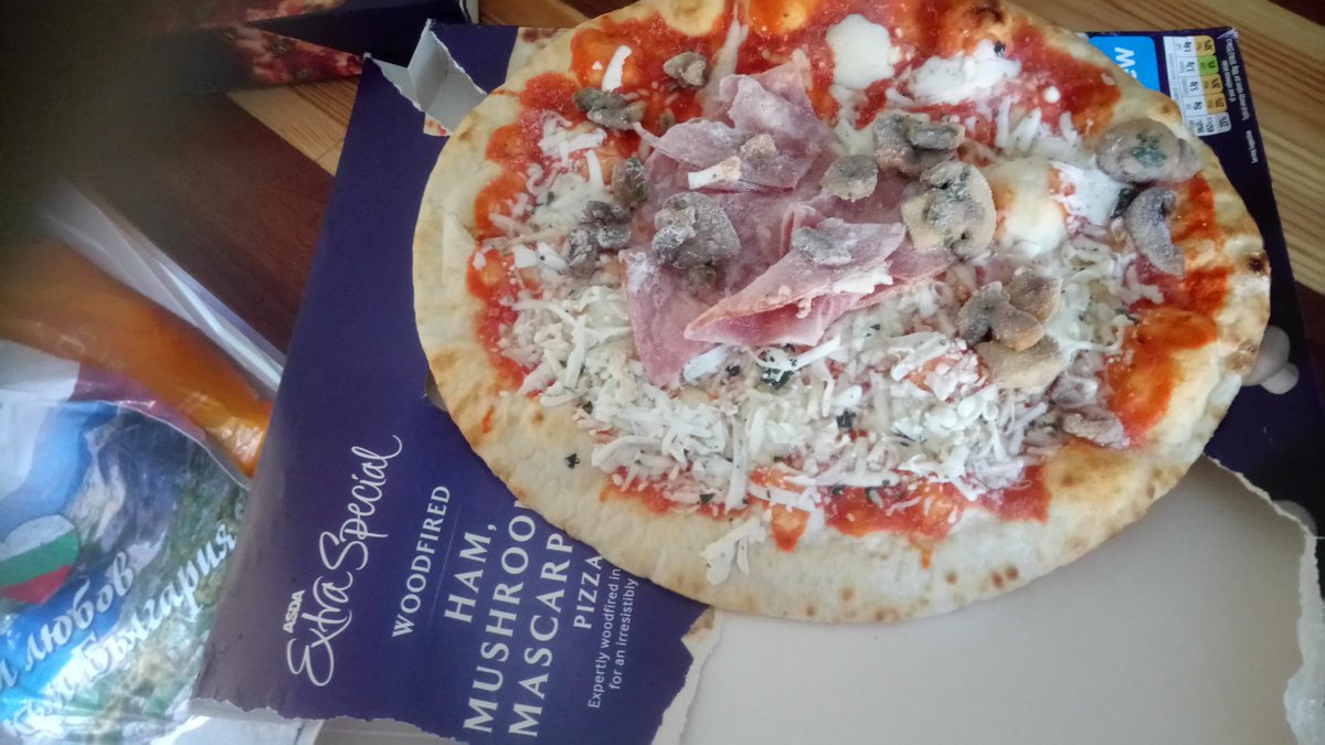 Im_ACoach's tweet photo. Fed up of #supermarkets ripping us off.Treated ourselves to @asda #ExtraSpecial pizzas but they were far from extra special.Already open&amp;looking nibbled, topping only on the bit you could see. Too far to take back so ate @AsdaServiceTeam Base tastes like soggy cracker NOT HAPPY https://t.co/ktl3oGj70T