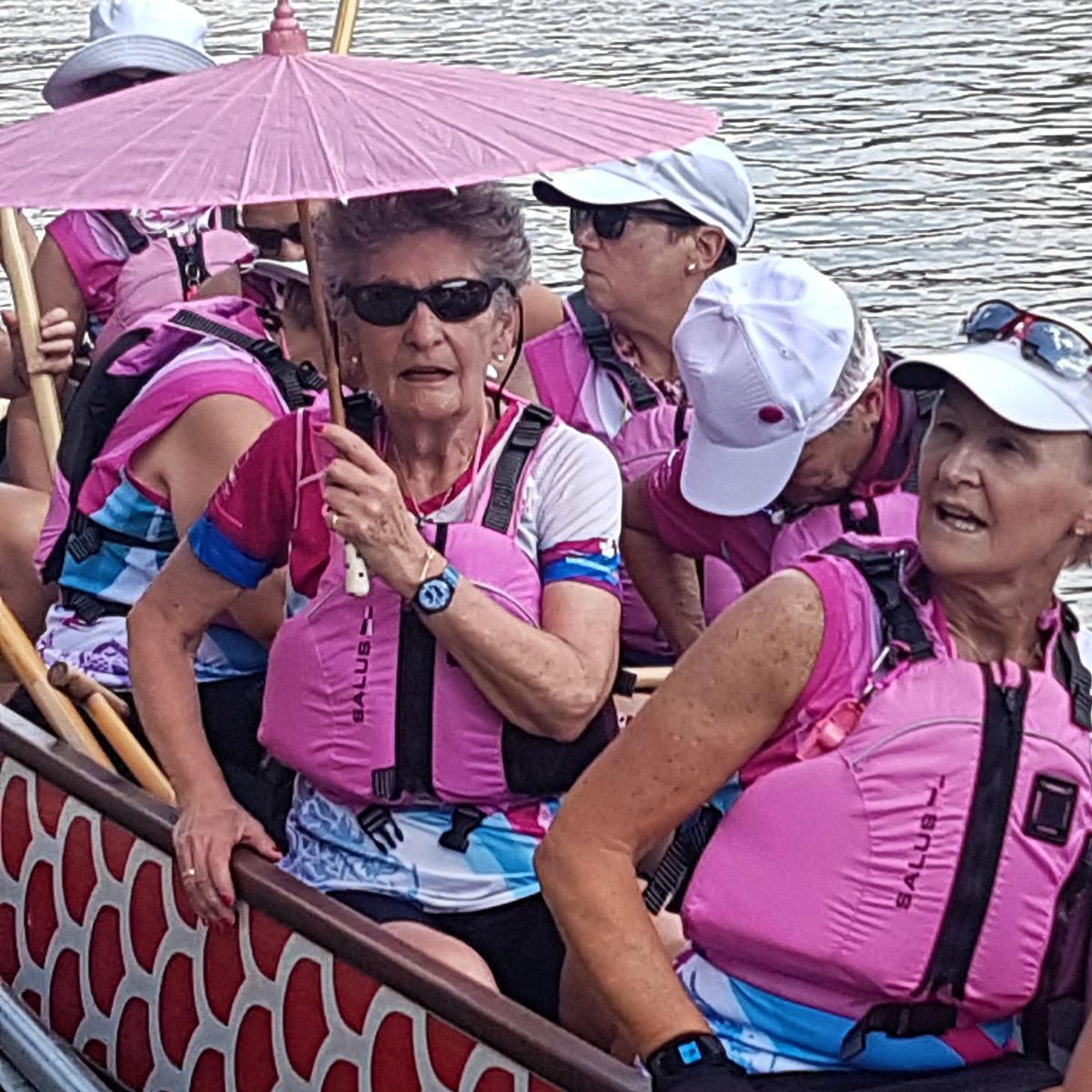 firenze_wow's tweet photo. Bello il #florencedragonboat @FondelliNadia @federicagiulia8 @andreavannucci8 @DarioNardella @EugenioGiani https://t.co/x3uHqZvbud