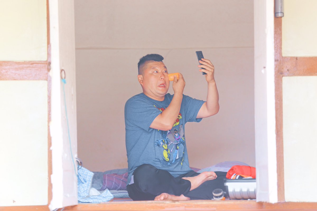 .
호동이 피부는 소중하니까요~
.
#이케_이케 #귀여움을_칠하는_중
.
#강호동 #이수근 #이연희 #위하준 #섬총사2
#섬총사 #컴백 #시즌2 #뚝딱뚝딱섬스테이 
#본방사수 #섬ing_soon #연도 #소리도
#힐링섬스테이 #Olive #tvN #밤11시
#월요예능 #월요일은_섬데이