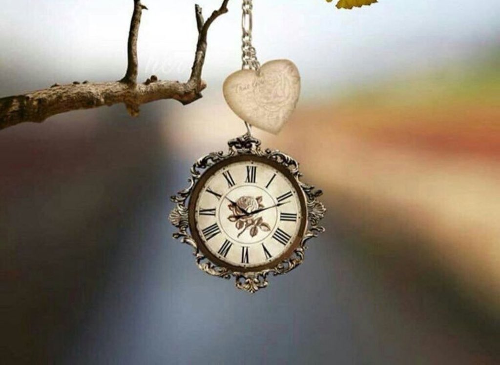 AJMLKALM's tweet photo. لو فرج الله عن يوسف في أول ابتلائه ، لما آلت إليه خزائن مصر .. قد يطول البلاء ليعظم العطاء .. فثق بالله و لا تستعجل . https://t.co/JuAOLvB1Km