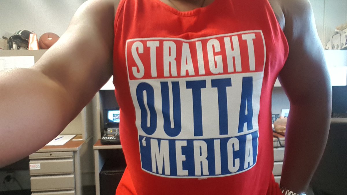 DonnieTillman_'s tweet photo. Happy 4th of July everyone! #holidayworkflow https://t.co/ov95nosoxs