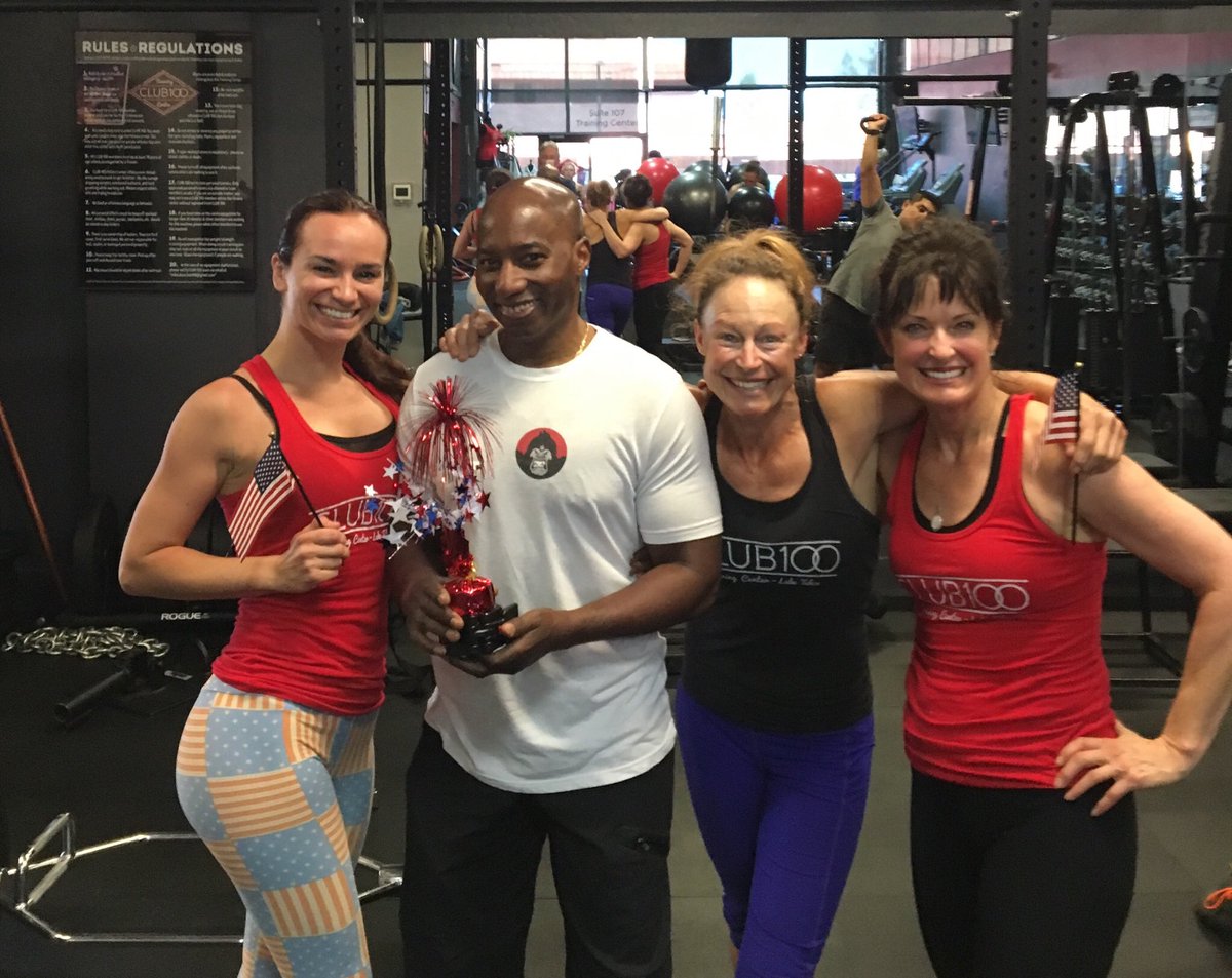 TahoeClub100's tweet photo. Happy 4th of July from our family to yours!
❤️✔️💯🇺🇸
#TahoeClub100 #HighOctaneTraining #FitBodyByAna #RosieCowenBootcamp #FourthOfJuly #FitFam #LakeTahoe #TahoeSouth #HappyBirthdayAmerica
***Reminder that the gym will be closed today at noon to walk in’s. https://t.co/RrtzEgJegx