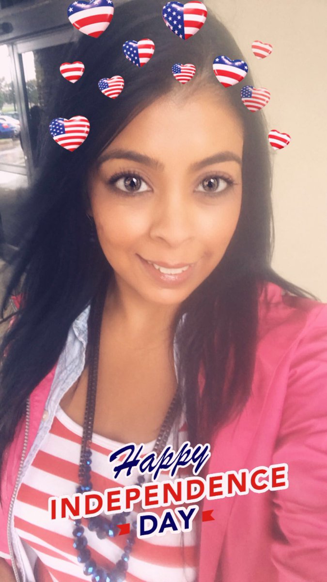 216princess216's tweet image. 4th of July selfie! 💙❤️🇺🇸🎉🎆🤳🏼 #wcerangers #wcesummer #summerselfiebingo