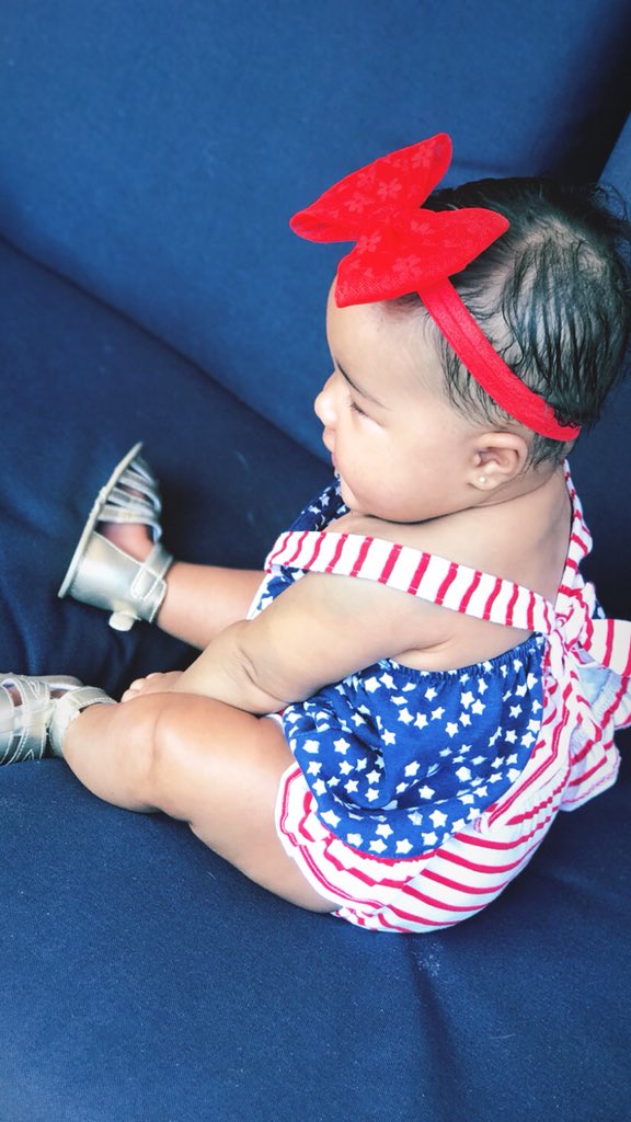 stella_desiraye's tweet photo. Savannah wasn’t feeling the pictures at all since I interrupted her nap &amp; Sierrah was feeling it.. Only cause she loves the camera. But at the end, you can tell they were both over it 🤣 Happy 4th Of July 💙🇺🇸❤️ https://t.co/5zQhdqL829