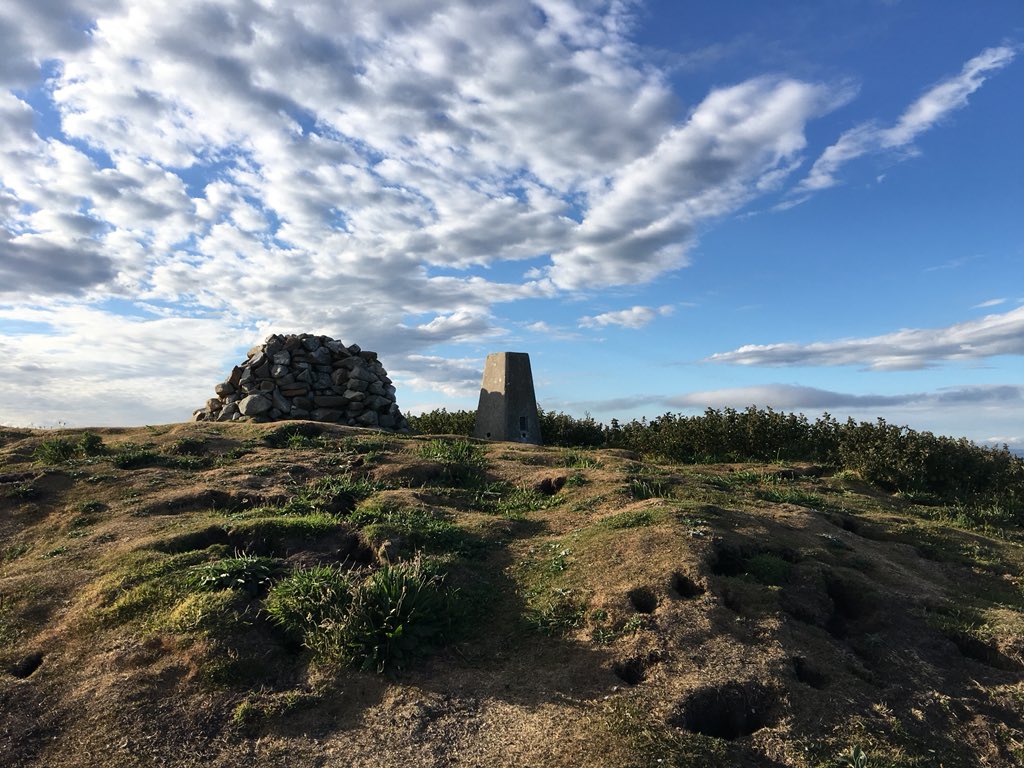 NavajoBirdsong's tweet image. Amazing views #brinkiesbrae n #miftihill #trigpoints
