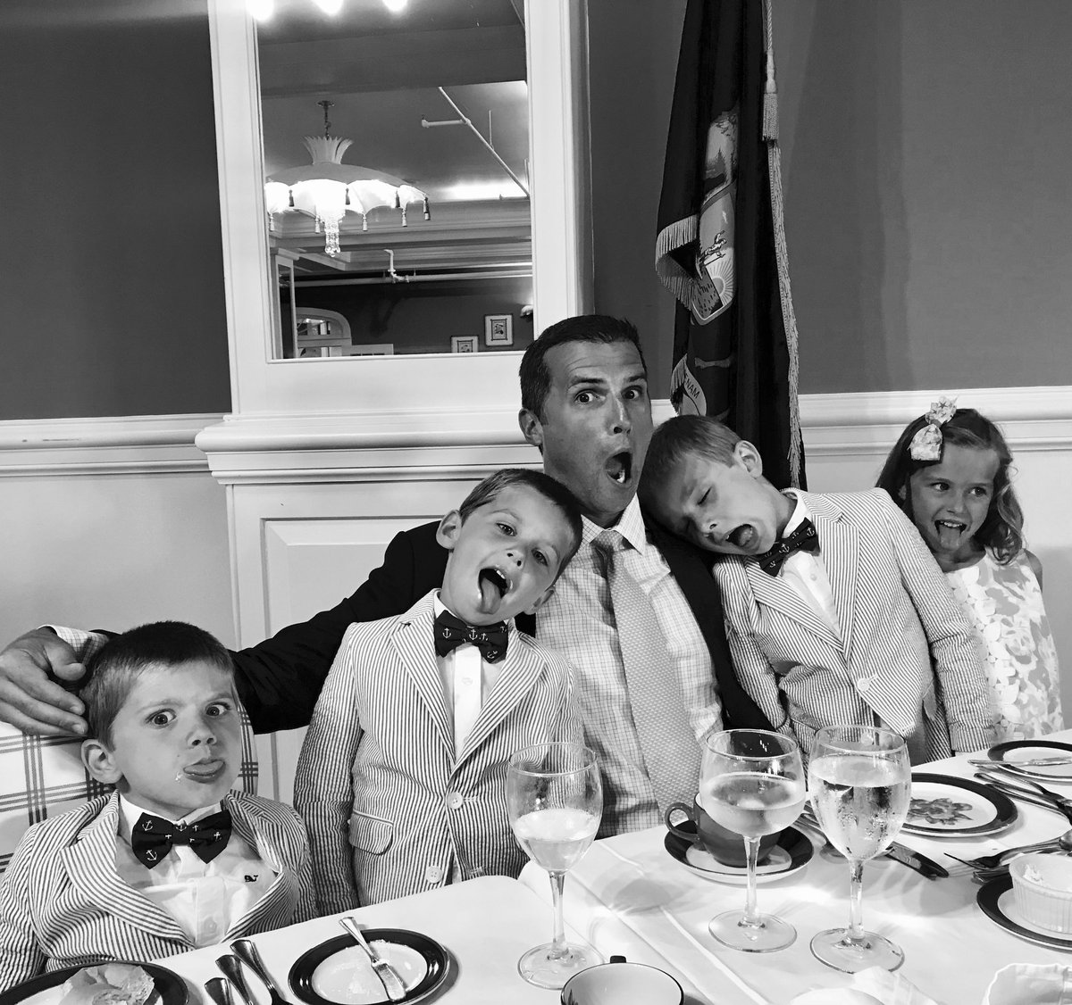 SeanMagee04's tweet image. Celebrating our Nation’s Independence on the country’s largest front porch. ‘MURICA!!! #MichiganSummer #MackinawIsland