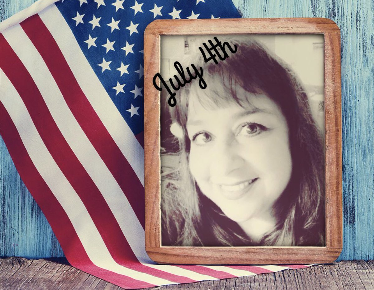 MarthaAnnaK's tweet photo. Hope everyone had a safe &amp; fun 4th of July! 🇺🇸♥️💙🇺🇸 #july42018 #celebration #independenceday #happy242ndbirthday #4thofjuly #funtimes #friends #242ndbirthday #fireworks #godbless #july4th 🇺🇸 https://t.co/MQ8VBzz87g