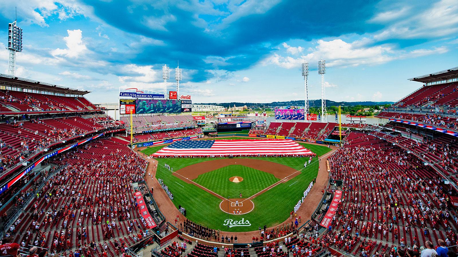 Cincinnati Reds on X: America the beautiful. #RedsCountry https