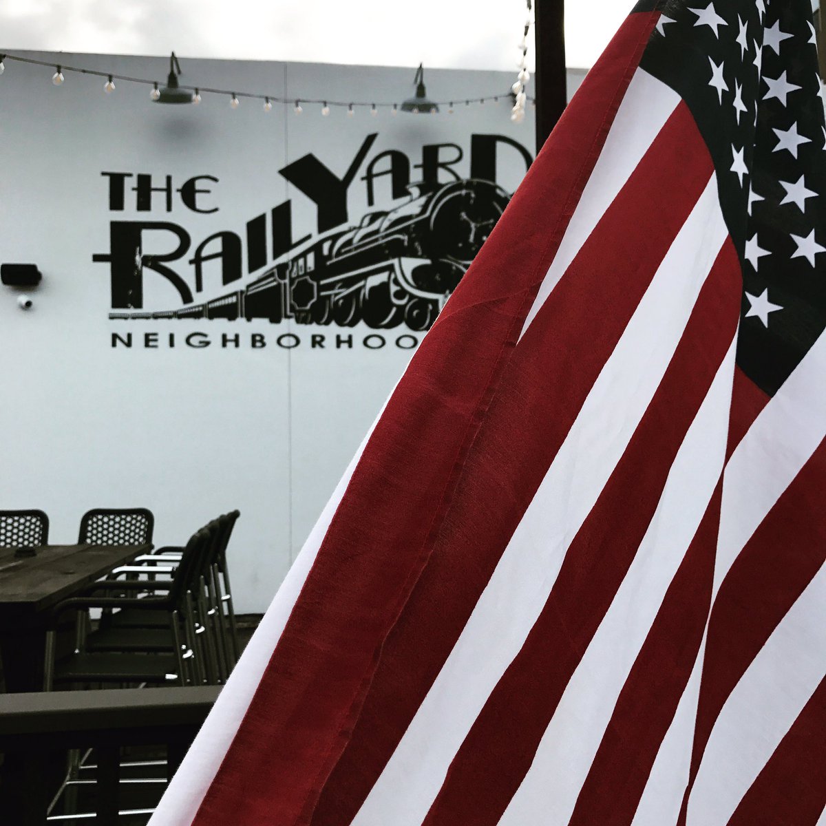 We are open and ready for #IndependenceDay2018 . It's also #whiskey #wednesday which means specials on <a href="/BuffaloTrace/">Buffalo Trace</a> <a href="/JackDaniels_US/">Jack Daniel's</a> <a href="/JimBeam/">Jim Beam</a> <a href="/BushmillsUSA/">Bushmills USA</a> and #wheatleyvodka ! #usa #riveroaks #houston 🇺🇸