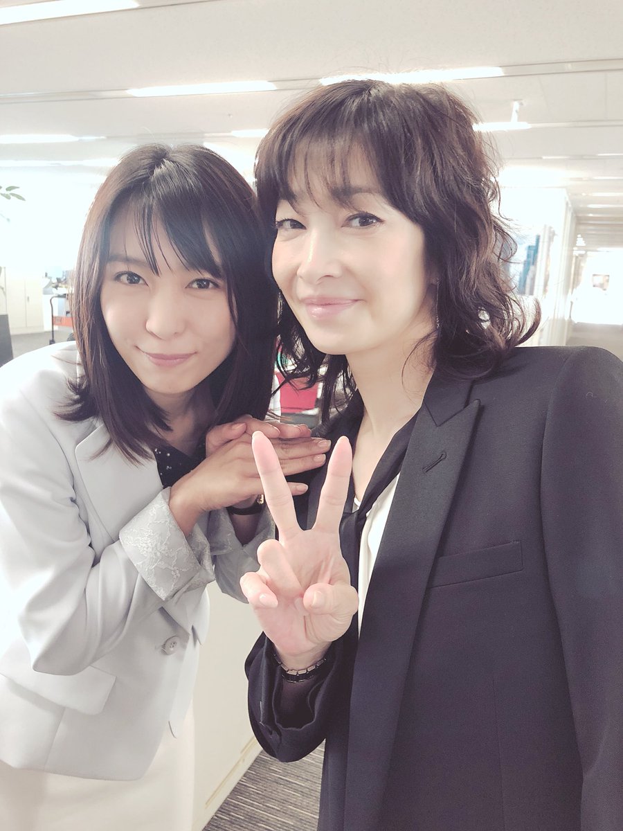 黒川芽以 Twitter પર さて 部長 風花凛子の恋 今日からですよー りょうさん いや 凛子さんカッコいいっす 今夜11 59 0 54 読売テレビ 日本テレビ系 私は謎に弟子ポーズ 笑 島耕作 風花凛子の恋 りょう