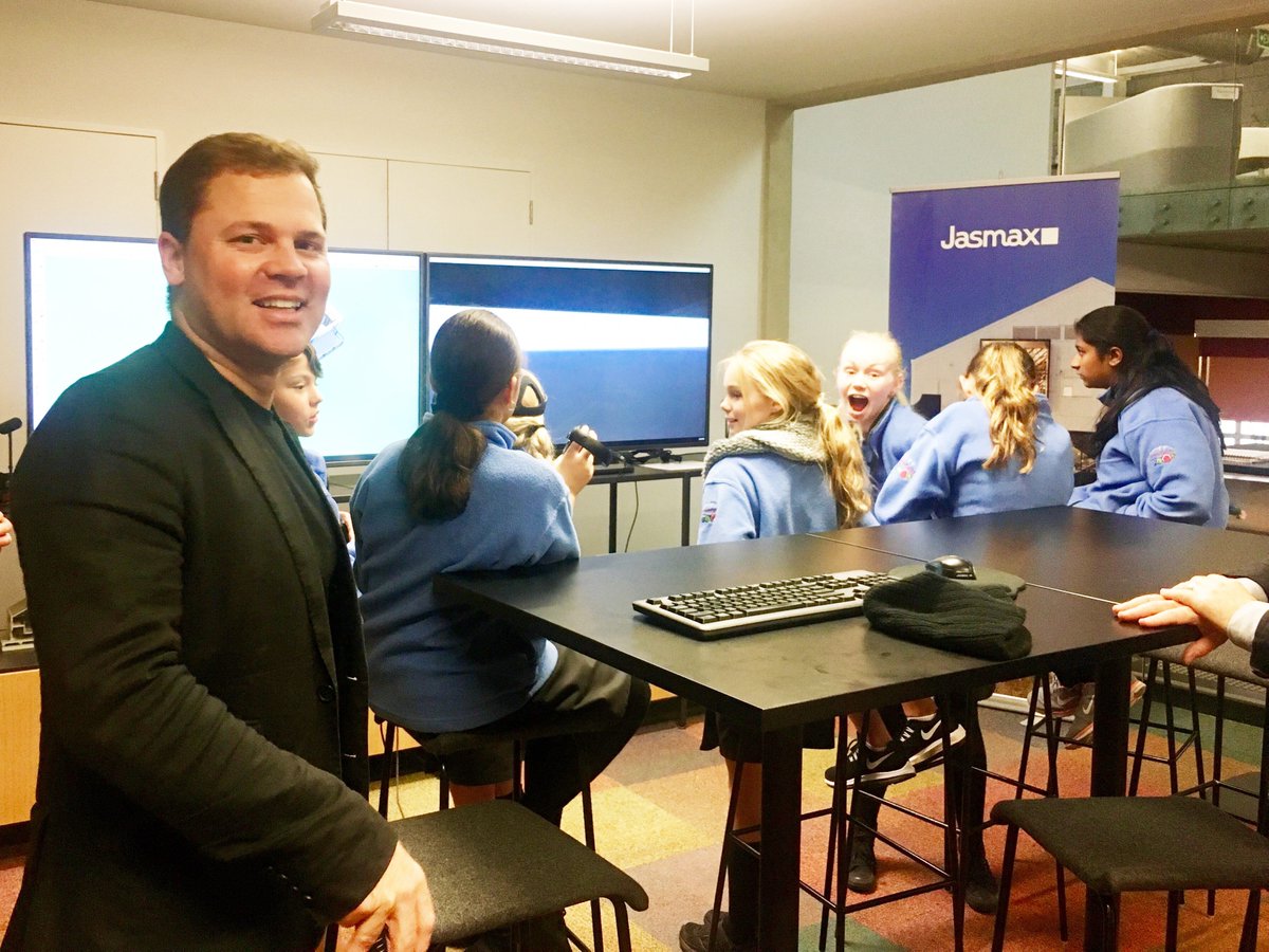TimStephens_Jx's tweet photo. It was really great to have students from @StonefieldsSch visit us at @Jasmax last week. They explored their own apartment design in #VR and had a play with our  #MicrosoftHololens. Exciting to meet the next generation of designers! https://t.co/an9CFMTUJg