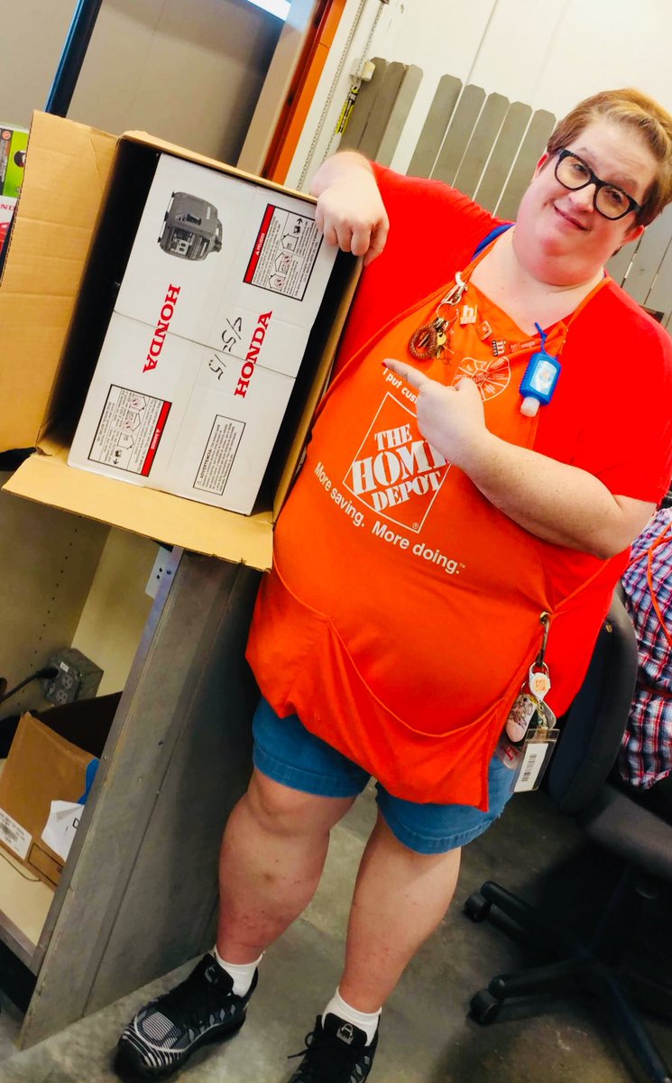 melindawhite73's tweet photo. Nope. Not in my line at Special Services!!!!!!! $1000 recovery!!!!! Used Lisa as I should with every transaction. @derekpnorton @JRRocker84 @AngelaT2005 @Elogonzalez4865 @zoebeth34 @Donohoo_C https://t.co/bS7mLW3tY0