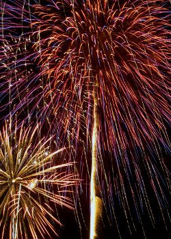 Ponyville Fireworks tweet media