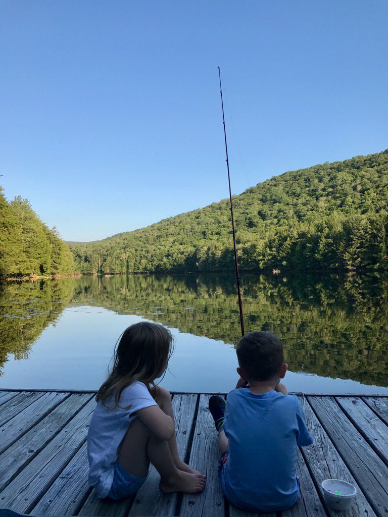 SandraSmithFox's tweet photo. Enjoying America's rivers and lakes... #ProudAmerican https://t.co/CmL5DZqftv
