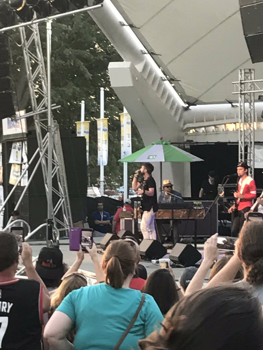 Yet another great concert by @thetrews put on by @PtboMusicfest and it was right in my backyard! #boaterslife#marinalife#greatshow #canadianband#lifeisgood