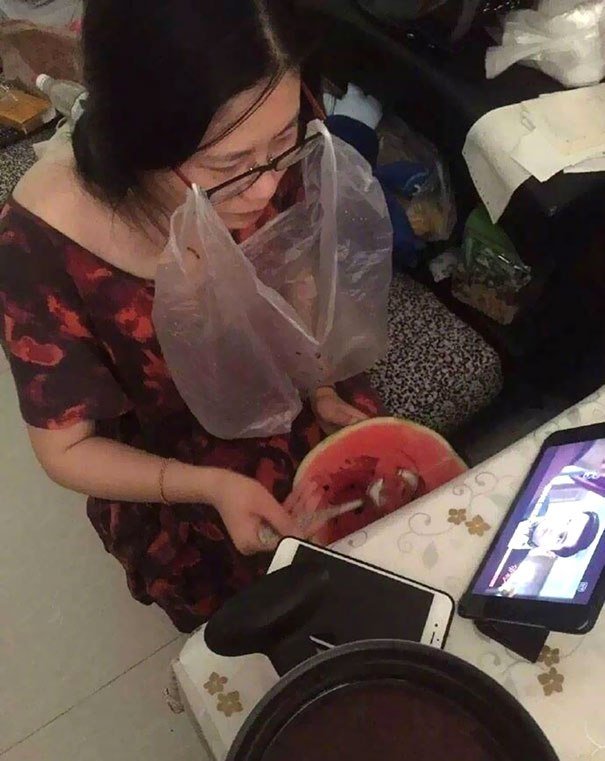dstumblor's tweet photo. https://t.co/Jg99S7zbJH
Creative People who Live in Future While we Still in 2018
#creative #future #people #funny #funnypics #DIY #lifehacks #hacks #stumblor https://t.co/vwIhsbVvSL