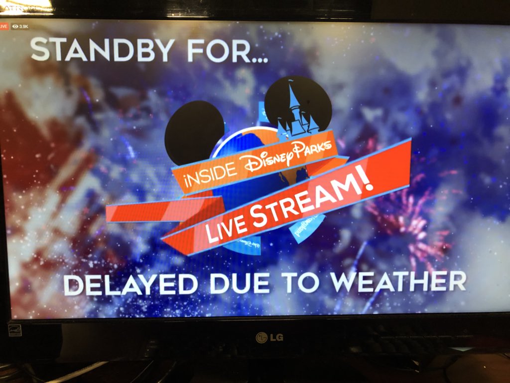 Caromel1989's tweet photo. Ohhh noooo! Please be nice to cast members if you’re there ❤️ #DisneyParksLIVE #insidedisneyparks #rainraingoaway #WaltDisneyWorld https://t.co/eBbwHjDP1e