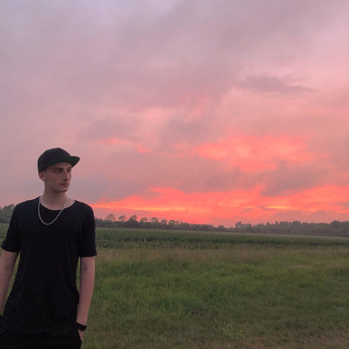 Who else is a sucker for a good view? Btw, happy 4th of July 🇺🇸