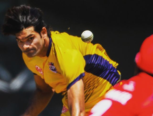 Bowler Mohammed Ifran of the Edmonton Royals bowls the ball. 📷 for the @gt20canada ift.tt/2lTNJi7