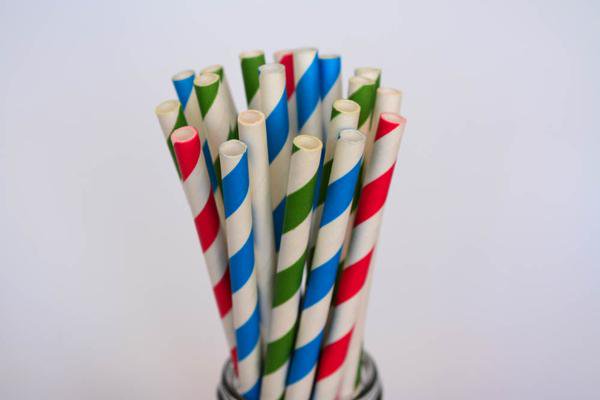 We're delighted to join forces with The Rubbish Whisperer to promote plastic straw alternatives in NZ hospitality: scoop.co.nz/stories/PO1807….  
Our members can visit rubbishwhisperer.co.nz for discounts on paper straws, paper condiment cups &amp; drinking cups.