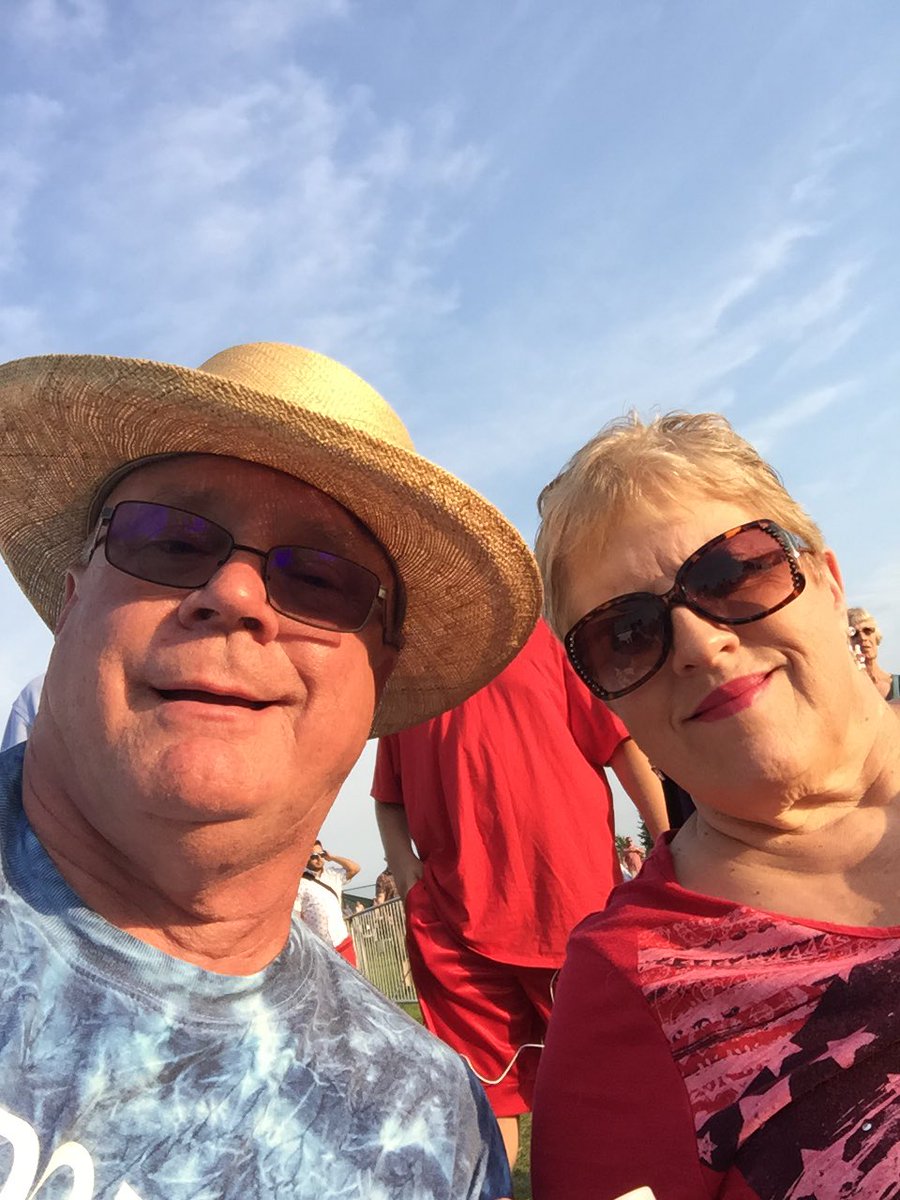 Great night for a Kat show!! #rockandrockets