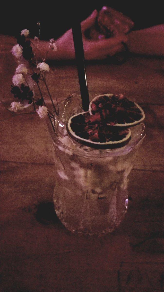 BlakeKoetsier's tweet photo. The botanist #thelockhart https://t.co/sH74tcvbG7