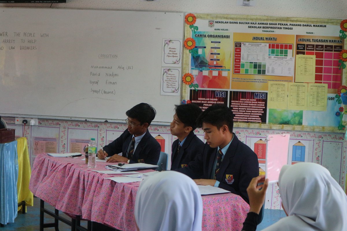 hksbp45's tweet photo. Final Octo English Debate
#hksbp45 https://t.co/pjjccA1paj