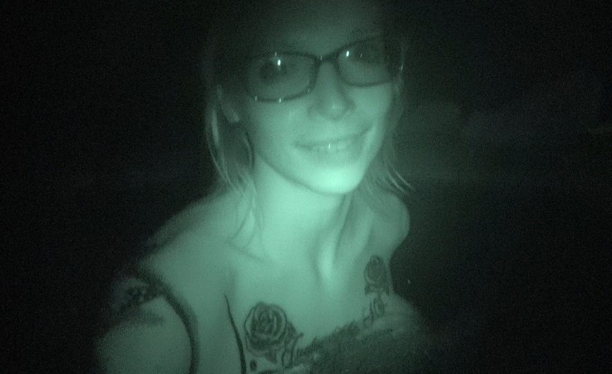 AnnaBellPeaksXX's tweet photo. And so it begins... Night time Hot Tub Sex... to "wet" your appetite! Join my Onlyfans to see it all! #poolsex #summertime #hottub #therightkindofwet https://t.co/pBvFTediNC