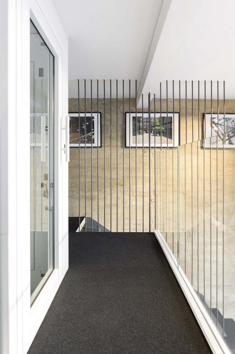 lift_serviceit's tweet photo. #ShowRoom #LiftService #Milano #ShowRoomLS #LiftServiceIT #ViSolleviamoDalPensieroDelleScale #myjob #company #dayjob #ilovemyjob #photooftheday #business #workinglate #instajob #instagood #instadaily #Elevator #Elevatori #Lift #ascensore #ascensori #architecture #architettura https://t.co/JEwOUOLZWq