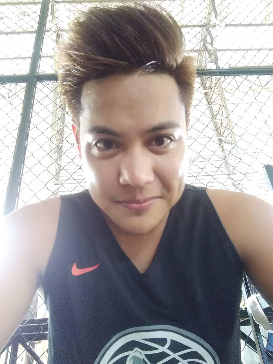 TeamREGGIE_T's tweet image. Atm: PBB Basketball Court
#sweattime #feelsgreat #fit
#TNTAllStarShowdown
#TNTAllStarReggieTortugo