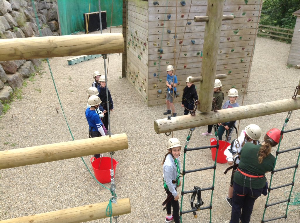 Year2CLS_CE's tweet photo. @ChesterleStCofE @Year6CLS_CE https://t.co/qOUl6kPS9W