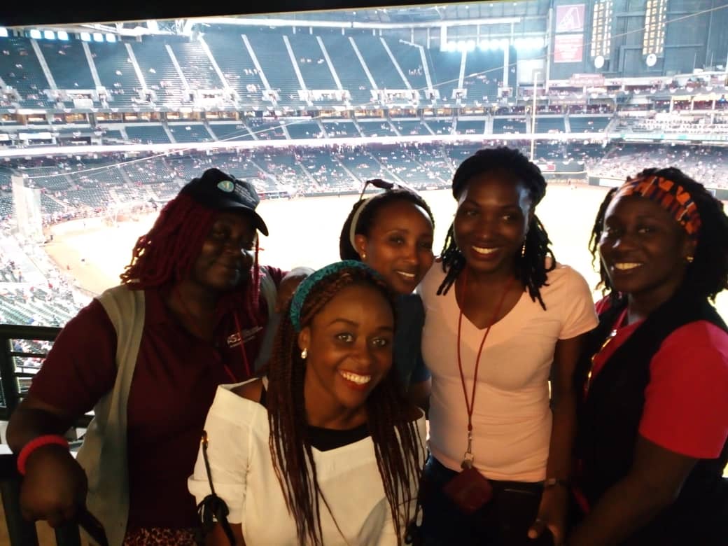 felicity_walu's tweet photo. Having fun at the diamondbacks baseball game happening live here in Arizona. #4thJuly2018 . https://t.co/oW1hseL9MM