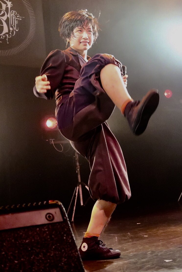 ニーキック Twitter Search Twitter