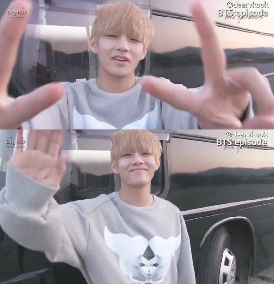 vuthithaovan95's tweet photo. #FIFFAFakeLove @BTS_twt Có một người chỉ cần thở thôi đã đẹp đến rụng rời https://t.co/Sh3oaVZm0p