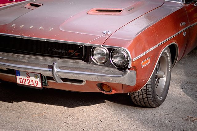 Dodge Challenger R/T
#dodge #challenger #rt #dodgechallenger #dodgechallengerrt #americanclassic #musclecar #americanmuscle #hotrodsandmusclecars #detroitsteel 
#bordsteinschrauber #drivetastefully #CarVintage #ClassicDriver #chromerben #chromjuwelen #in… ift.tt/2z83Dih