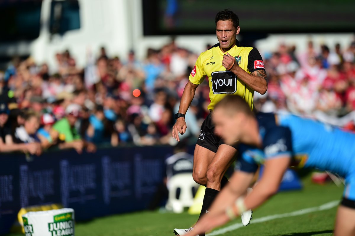 Do you love the NRL? Do you want to get involved in your community? Then grab a whistle and take your position in the best seat in the house!
To register for a FREE upcoming Referees course in Adelaide on July 24th (6pm-9pm) please register via the link learn.playnrl.com/pages/coursede…