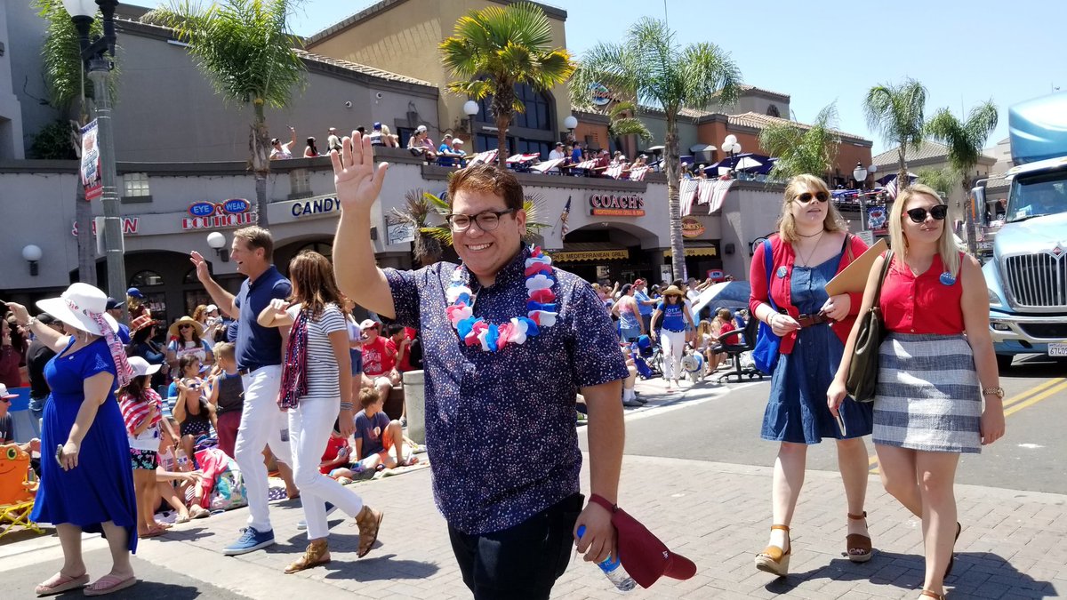 salgadoforsb's tweet photo. Had such a beautiful morning during the Huntington Beach 4th of July Parade! It was amazing to meet many community leaders and fellow citizens! 🎉🎊
#HappyFourthOfJuly
#HBUHSD https://t.co/xwmsQHcZPn