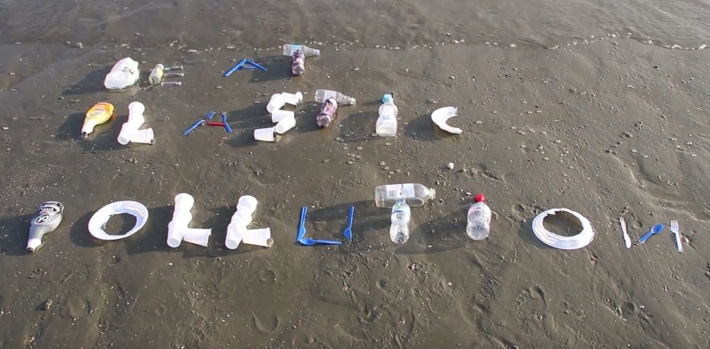 andrewtmarlow's tweet photo. Beat Plastic Pollution: One Month on https://t.co/tTM6dW5bEc https://t.co/uP3cVpRCHs