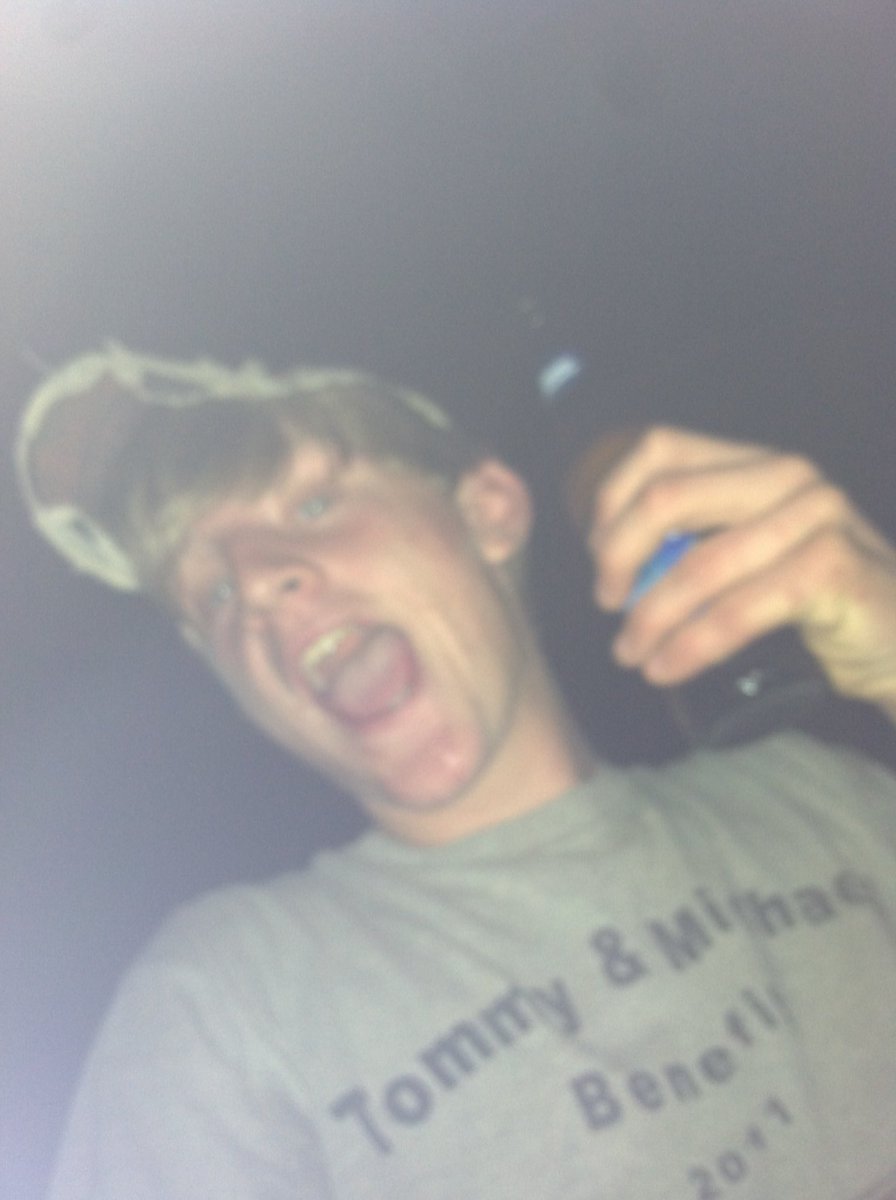 Meg_Colbert's tweet image. Glad I found this old gem, this is how i will forever remember you my friend ❤️ #2014 #GreerRoadNights