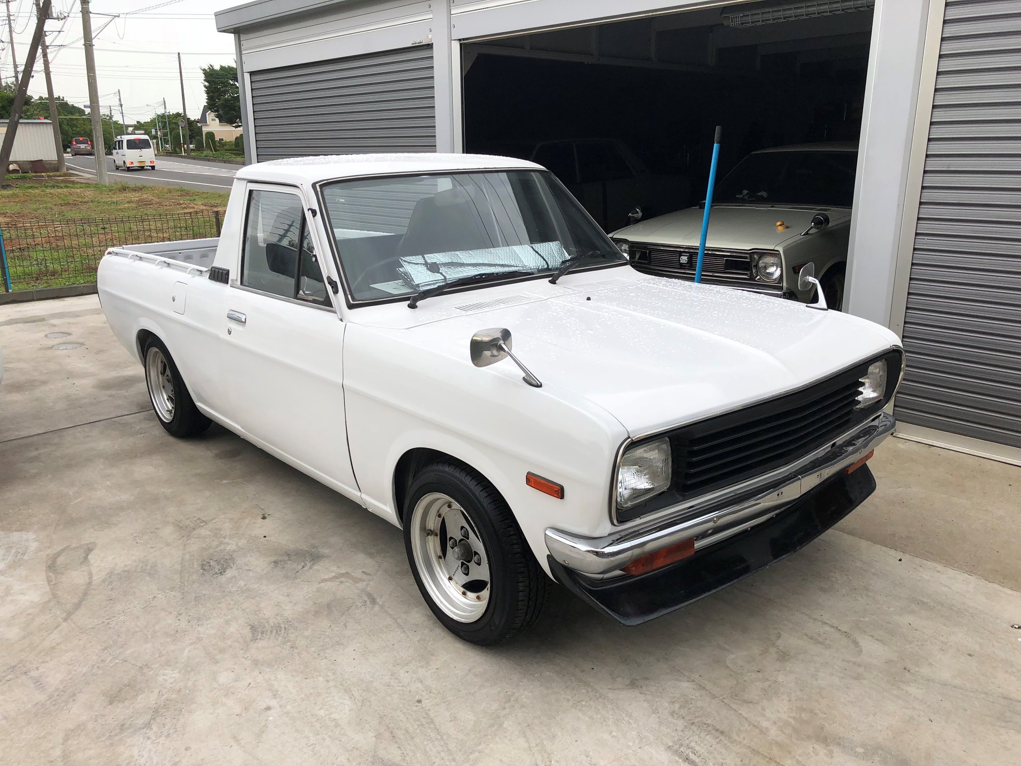 Sunnygarage サニートラック入庫致しました 希少なクーラー付きの車両 アルミホイール装着いたしました ベース トランポなどにお探しの方は是非sunnygarageへ 詳細はgoonet にて サニトラ サニートラック 旧車 T Sunnygarage サニートラック入庫致しました 希少なクーラー付きの車両 アルミホイール装着いたしました ベース トランポなどにお探しの方は是非sunnygarageへ 詳細はgoonet にて サニトラ サニートラック 旧車 T