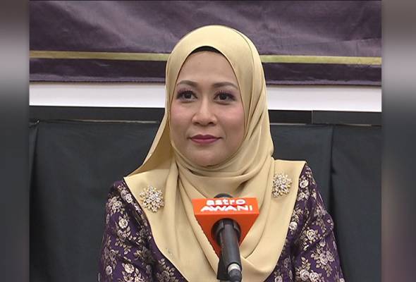 501Awani's tweet photo. #AWANInews #AWANI745 Segera wajibkan majikan buka pusat jagaan anak-anak - Pewangi
https://t.co/PxN6Z9KISU https://t.co/1ZeAiuofnX