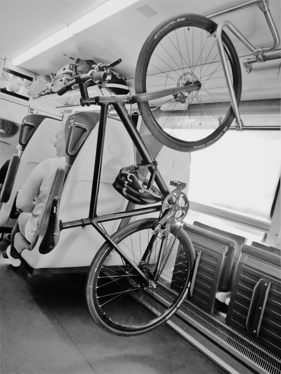 Few days off the computer on the way to the baltic sea with my beloved "black fury" #off #offline #realworld #relax #active