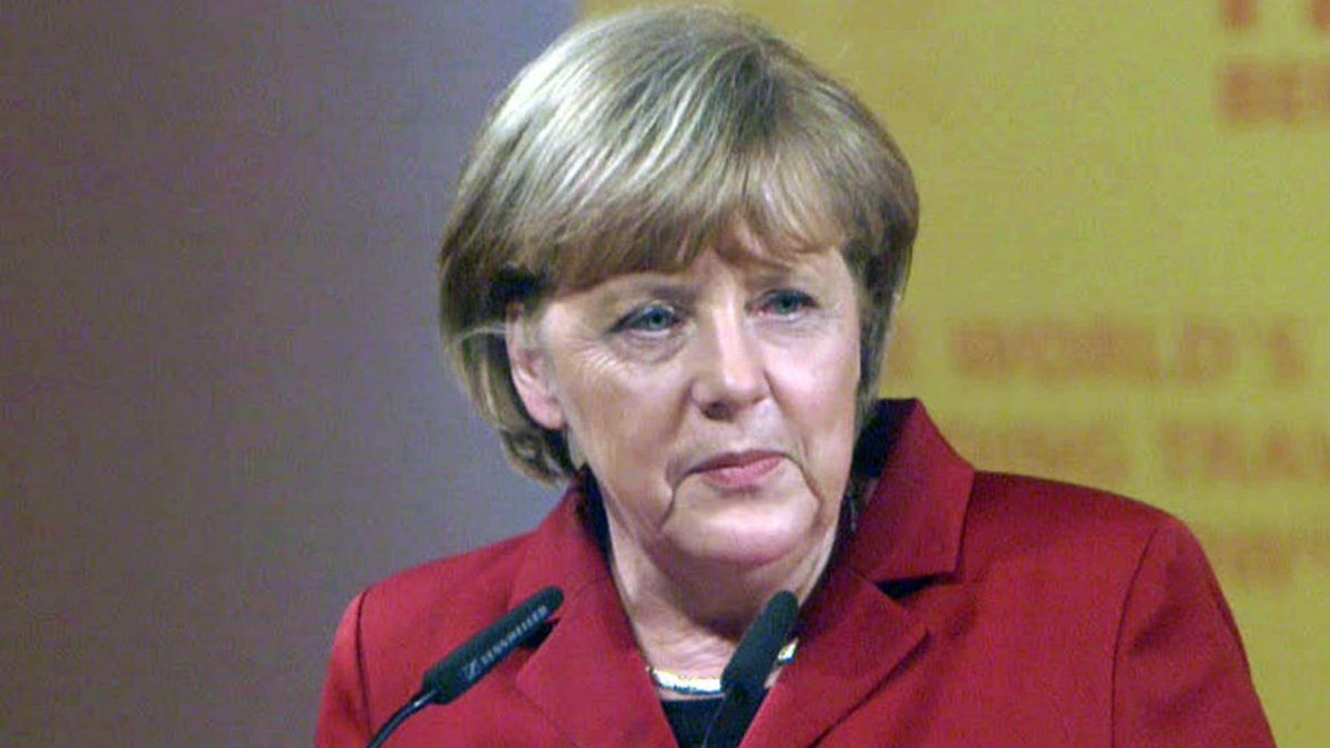 The last woman standing – <a href="/annemcelvoy/">anne mcelvoy</a> and @stefaniebolzen discuss why Angela Merkel is still in post when female leaders are more likely to quit or be ousted?  
bbc.in/2tSgrEa