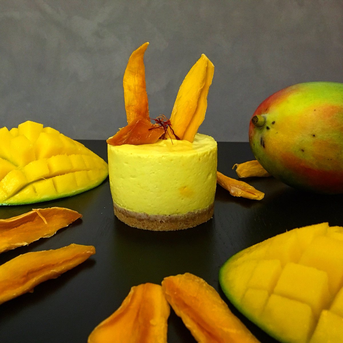 I remade this Mango &amp; Saffron #Cheesecake yesterday 🤤 another perfect fruity delight to spice up your summer! ☀️

#Cardiff #dessert #foodblog #foodie #foodporn #cake