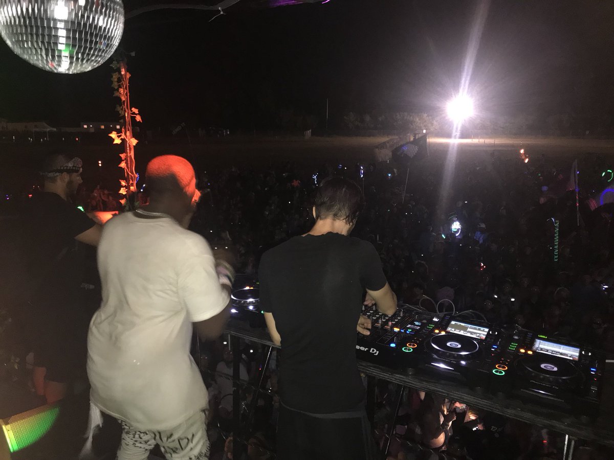 PROTBA's tweet photo. That one time we took all our @QSC’s to @Electric_Forest and @LuzcidMusic played on top of the @pankyrangpr bus! That was as fun! 
#EF18 #ElectricForest #Luzcid #QSC #TBAPro #TBAPROxPANKYRANG #TBT https://t.co/d49WnHOCYL