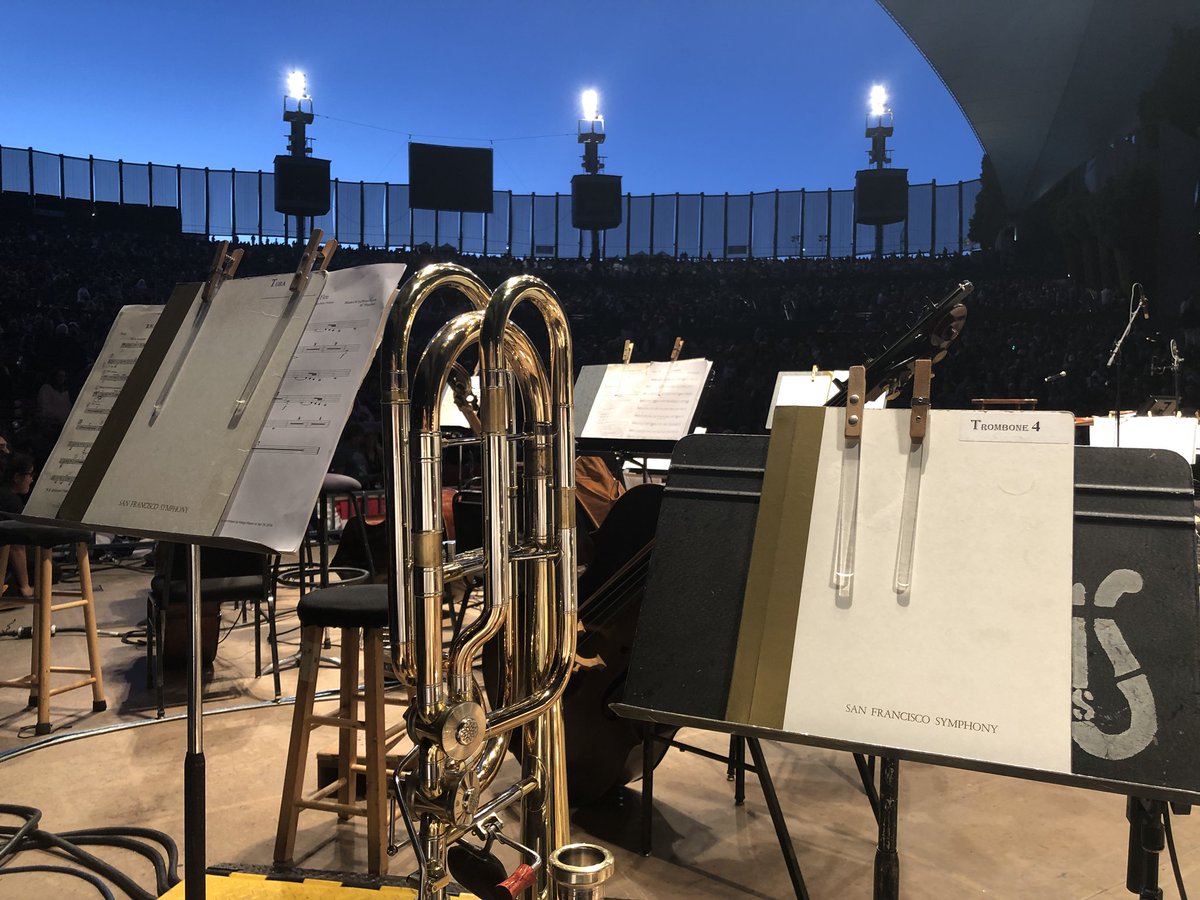 willbakermusic's tweet photo. Amazing 4th of July with my family and the @SFSymphony
Happy 4th All!
🇺🇸
🎵
🎶
#wbmusic #family #basstrombone #viewfromthebackrow #jumbotron #fireworks @edwardsmusic @griego_mp https://t.co/cUghR1yCGE