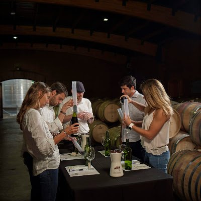 Conviértete en enólogo experto en Viña <a href="/CasasdelBosque/">Casas del Bosque</a> !!! tarapacanoticias.cl/2018/07/convie…