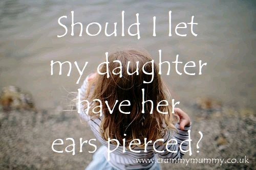 Should I let my daughter have her ears pierced? I'd love to know that the #coolmumclub think! buff.ly/2tK1KTK @Mummuddlingthru @motherhoodreal