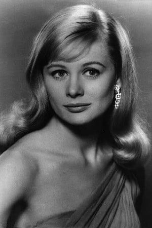 Happy 82nd birthday to Shirley Knight! Loved her in Sweet Bird of Youth. 