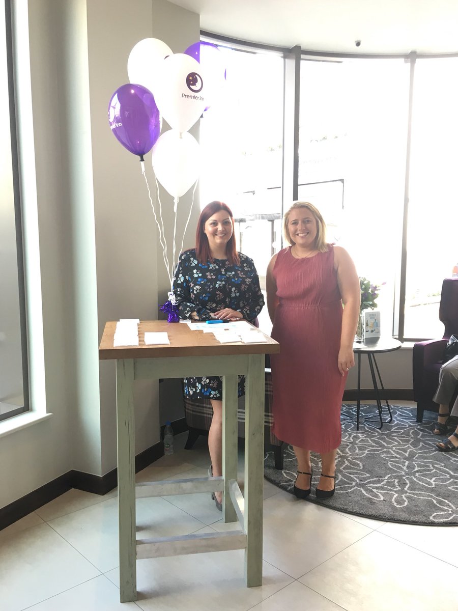 Vivieanne Carr tweet media